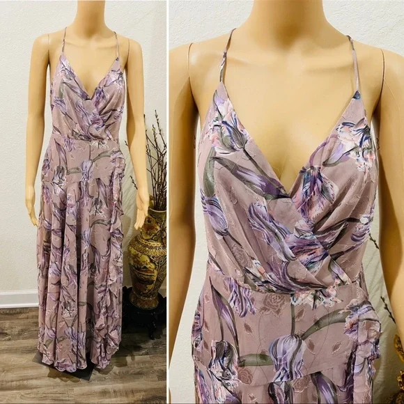 ASTR the label  floral slit front maxi dress 8 - Picture 4 of 9